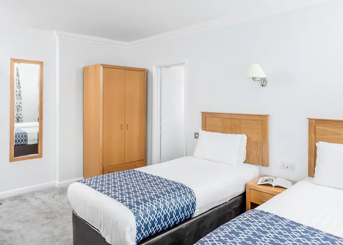 The Kilbirnie Hotel